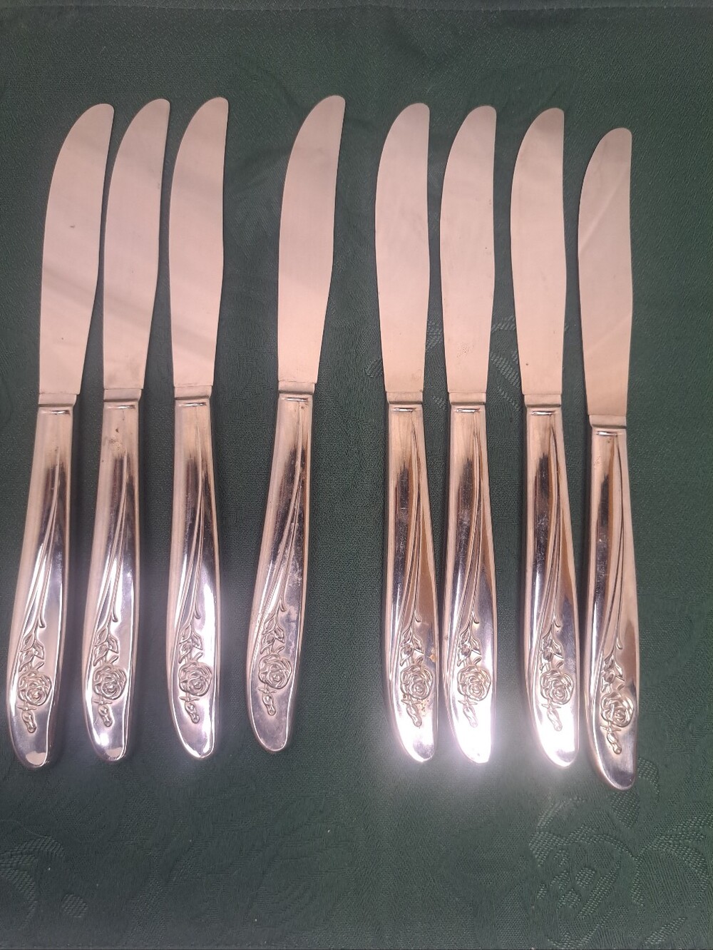 VTG Oneida ROSEANNE Custom Stainless BUTTER KNIVES  Silverware Flatware-LOT OF 8